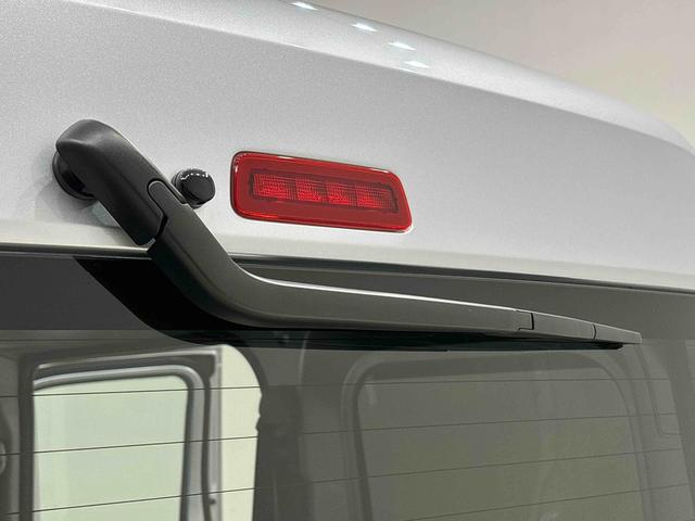ハイゼットカーゴＤＸ　　納車前点検整備あり／メーカー保証あり（保障継承）ＬＥＤヘッドランプ　トップシェイドガラス　コーナーセンサー　オーバーヘッドシェルフ　フロントドアパワーウインドウ　キーレスエントリー　ＡＭ／ＦＭラジオ　テンパータイヤ　スチールホイール（広島県）の中古車
