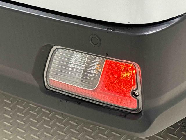 ハイゼットカーゴＤＸ　　納車前点検整備あり／メーカー保証あり（保障継承）ＬＥＤヘッドランプ　トップシェイドガラス　コーナーセンサー　オーバーヘッドシェルフ　フロントドアパワーウインドウ　キーレスエントリー　ＡＭ／ＦＭラジオ　テンパータイヤ　スチールホイール（広島県）の中古車
