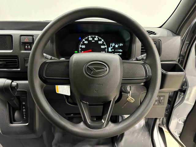 ハイゼットカーゴＤＸキーレスエントリー　マニュアルエアコン　運転席・助手席パワーウインドウ　オートライト　ハンド式サイドブレーキ　ハロゲンヘッドライト　アイドリングストップ機能　　　テンパータイヤ（広島県）の中古車