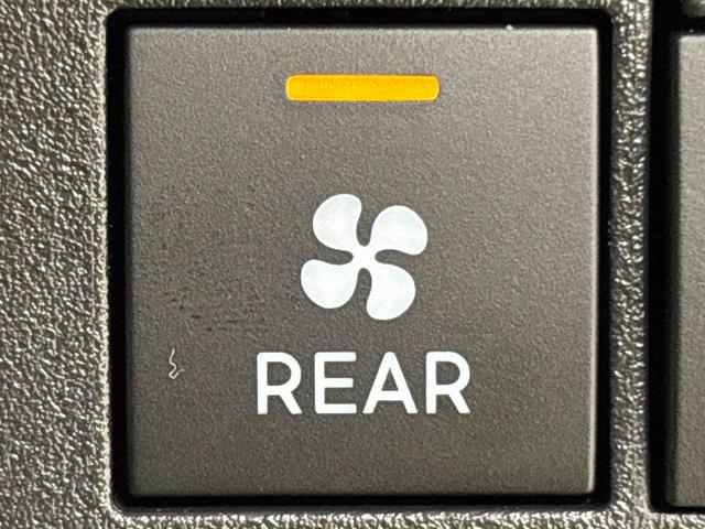 ハイゼットカーゴＤＸキーレスエントリー　マニュアルエアコン　運転席・助手席パワーウインドウ　オートライト　ハンド式サイドブレーキ　ハロゲンヘッドライト　アイドリングストップ機能　　　テンパータイヤ（広島県）の中古車