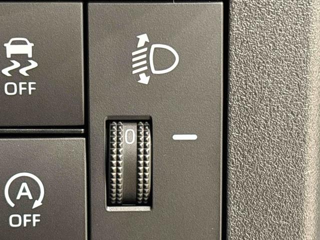 ハイゼットカーゴＤＸキーレスエントリー　マニュアルエアコン　運転席・助手席パワーウインドウ　オートライト　ハンド式サイドブレーキ　ハロゲンヘッドライト　アイドリングストップ機能　　　テンパータイヤ（広島県）の中古車