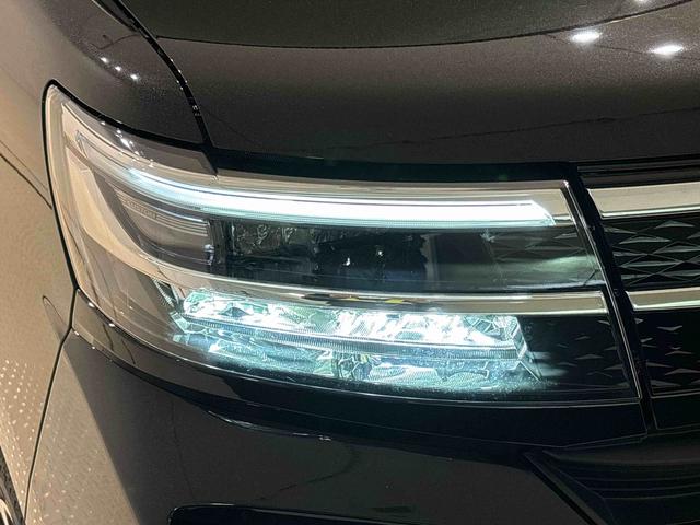 タントカスタムＲＳ　バックモニター対応カメラ　シートヒーターＬＥＤオートライト　パワースライドドアウェルカムオープン機能　電動パーキングブレーキ　運転席助手席シートヒーター　アルミホイール　キーフリーシステム　　オート電動格納式ドアミラー（広島県）の中古車