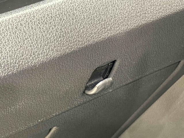 ハイゼットトラックスタンダード　マニュアルレベリング機能付ハロゲンヘッドランプ運転席ＳＲＳエアバック　バックソナー　電動式パワーステアリング　ＡＭ／ＦＭラジオ　あゆみ板掛けテールゲート　ＶＳＣ＆ＴＲＣ　衝突警報機能　衝突回避支援ブレーキ　車線逸脱警報機能　オートハイビーム（広島県）の中古車