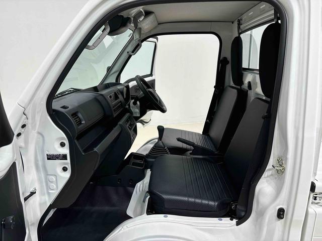 ハイゼットトラックスタンダード　マニュアルレベリング機能付ハロゲンヘッドランプ運転席ＳＲＳエアバック　バックソナー　電動式パワーステアリング　ＡＭ／ＦＭラジオ　あゆみ板掛けテールゲート　ＶＳＣ＆ＴＲＣ　衝突警報機能　衝突回避支援ブレーキ　車線逸脱警報機能　オートハイビーム（広島県）の中古車