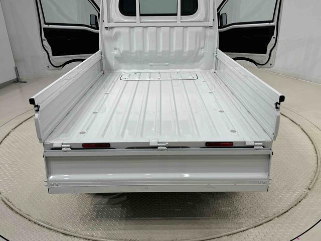 ハイゼットトラックスタンダード　マニュアルレベリング機能付ハロゲンヘッドランプ運転席ＳＲＳエアバック　バックソナー　電動式パワーステアリング　ＡＭ／ＦＭラジオ　あゆみ板掛けテールゲート　ＶＳＣ＆ＴＲＣ　衝突警報機能　衝突回避支援ブレーキ　車線逸脱警報機能　オートハイビーム（広島県）の中古車