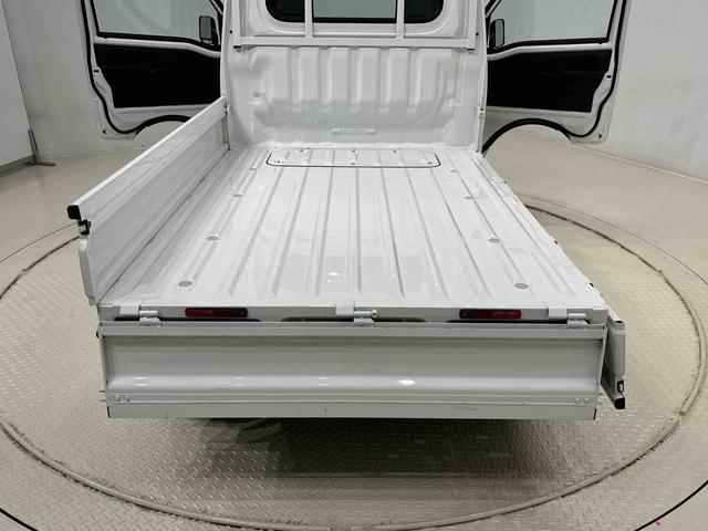 ハイゼットトラックスタンダード　マニュアルレベリング機能付ハロゲンヘッドランプ運転席ＳＲＳエアバック　バックソナー　電動式パワーステアリング　ＡＭ／ＦＭラジオ　あゆみ板掛けテールゲート　ＶＳＣ＆ＴＲＣ　衝突警報機能　衝突回避支援ブレーキ　車線逸脱警報機能　オートハイビーム（広島県）の中古車