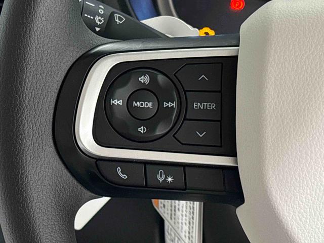 ムーヴキャンバスストライプスＧ　保温機能付きドリンクホルダー　キーフリーＬＥＤオートライト・フォグランプ　電動パーキングブレーキ　プッシュボタンスタート　セキュリティアラーム　バックカメラ　両側パワースライドドアウエルカムオープン機能　オート電動格納式ドアミラー（広島県）の中古車