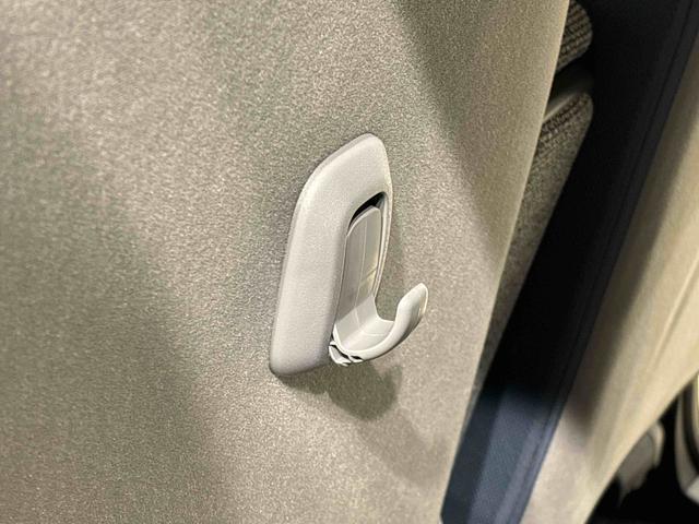 ムーヴキャンバスストライプスＧ　保温機能付きドリンクホルダー　キーフリーＬＥＤオートライト・フォグランプ　電動パーキングブレーキ　プッシュボタンスタート　セキュリティアラーム　バックカメラ　両側パワースライドドアウエルカムオープン機能　オート電動格納式ドアミラー（広島県）の中古車