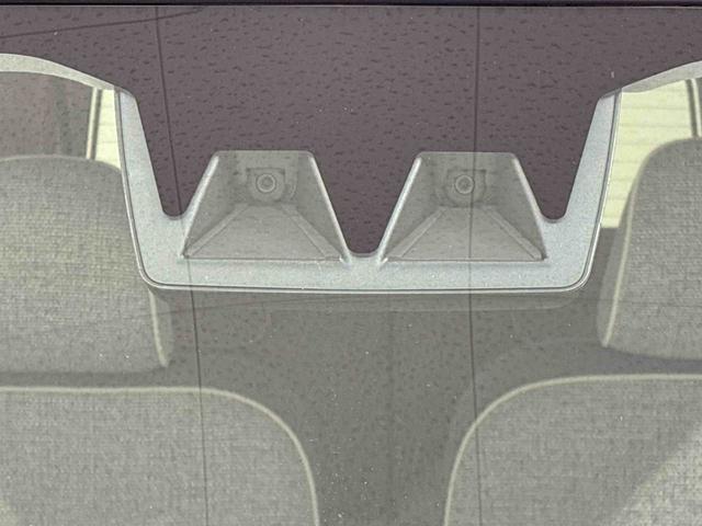 ムーヴキャンバスストライプスＧ　保温機能付きドリンクホルダー　キーフリーＬＥＤオートライト・フォグランプ　電動パーキングブレーキ　プッシュボタンスタート　セキュリティアラーム　バックカメラ　両側パワースライドドアウエルカムオープン機能　オート電動格納式ドアミラー（広島県）の中古車