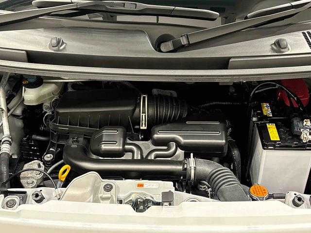 ムーヴキャンバスストライプスＧ　保温機能付きドリンクホルダー　キーフリーＬＥＤオートライト・フォグランプ　電動パーキングブレーキ　プッシュボタンスタート　セキュリティアラーム　バックカメラ　両側パワースライドドアウエルカムオープン機能　オート電動格納式ドアミラー（広島県）の中古車