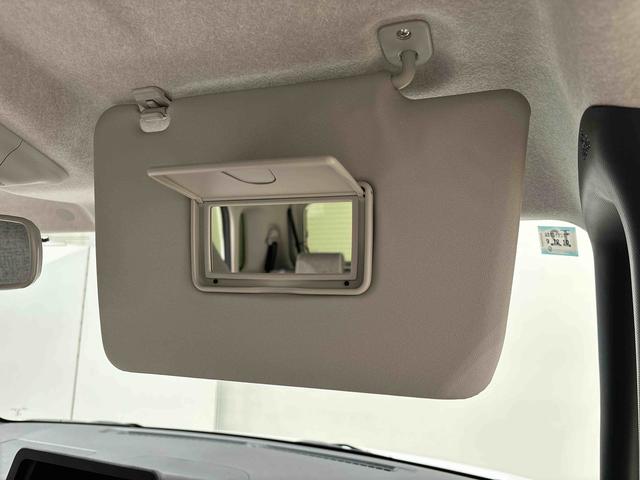 ムーヴキャンバスストライプスＧ　バックモニター　電動パーキングブレーキ保温機能付きドリンクホルダー　オートライト　オートエアコン　後席両側パワースライドドア　運転席・助手席シートヒーター　サイドエアバッグ　ＬＥＤヘッドライト・フォグランプ　キーフリーシステム（広島県）の中古車