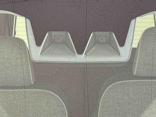 ムーヴキャンバスストライプスＧ　バックモニター　電動パーキングブレーキ保温機能付きドリンクホルダー　オートライト　オートエアコン　後席両側パワースライドドア　運転席・助手席シートヒーター　サイドエアバッグ　ＬＥＤヘッドライト・フォグランプ　キーフリーシステム（広島県）の中古車