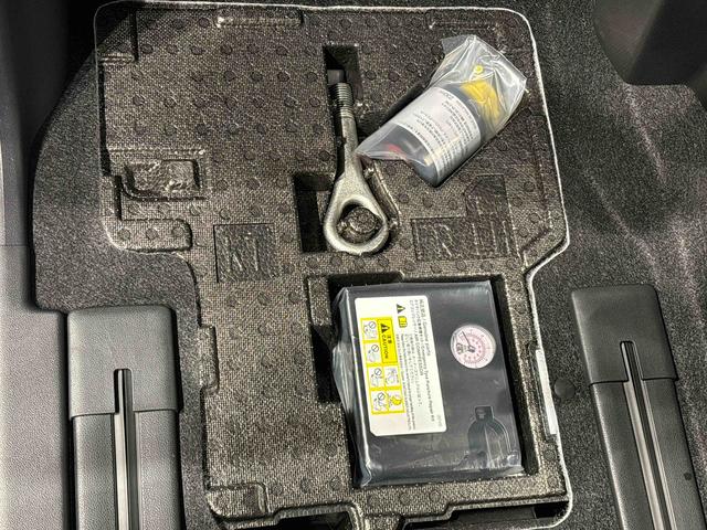 タントカスタムＲＳ　バックモニター対応　電動パーキングブレーキＬＥＤオートライト　パワースライドドアウェルカムオープン機能　オート電動格納式ドアミラー　助手席ロングスライド　助手席イージークローザー　アルミホイール　キーフリーシステム（広島県）の中古車