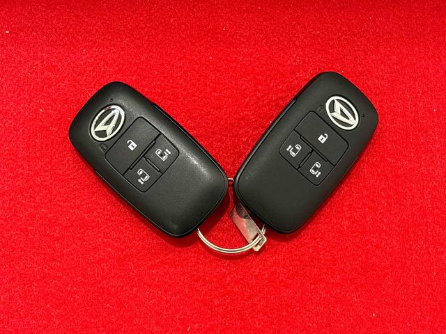 タントカスタムＲＳ　バックモニター対応　電動パーキングブレーキＬＥＤオートライト　パワースライドドアウェルカムオープン機能　オート電動格納式ドアミラー　助手席ロングスライド　助手席イージークローザー　アルミホイール　キーフリーシステム（広島県）の中古車