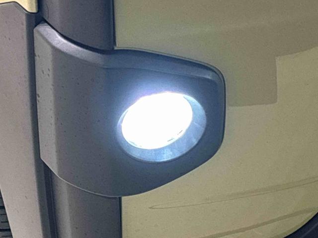 タントファンクロスターボＬＥＤオートライト　パワースライドドアウェルカムオープン機能　電動パーキングブレーキ　運転席助手席シートヒーター　アルミホイール　キーフリーシステム　　オート電動格納式ドアミラー（広島県）の中古車