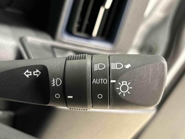 タントカスタムＸ　バックモニター　運転席・助手席シートヒーター後席両側パワースライドドア　電動パーキングブレーキ　ＬＥＤヘッドライト・フォグランプ　オートライト　オートエアコン　サイドエアバッグ　セキュリティーアラーム　キーフリー　純正１４インチアルミホイール（広島県）の中古車