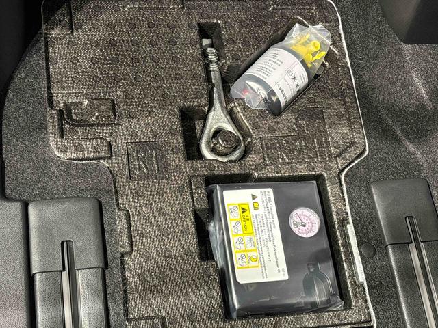 タントカスタムＸ　バックモニター　運転席・助手席シートヒーター後席両側パワースライドドア　電動パーキングブレーキ　ＬＥＤヘッドライト・フォグランプ　オートライト　オートエアコン　サイドエアバッグ　セキュリティーアラーム　キーフリー　純正１４インチアルミホイール（広島県）の中古車