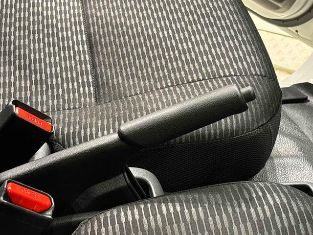 ハイゼットカーゴＤＸハロゲンヘッドランプ　トップシェイドガラス　荷室ランプ　コーナーセンサー　ＡＭ・ＦＭラジオ　テンパータイヤ（広島県）の中古車