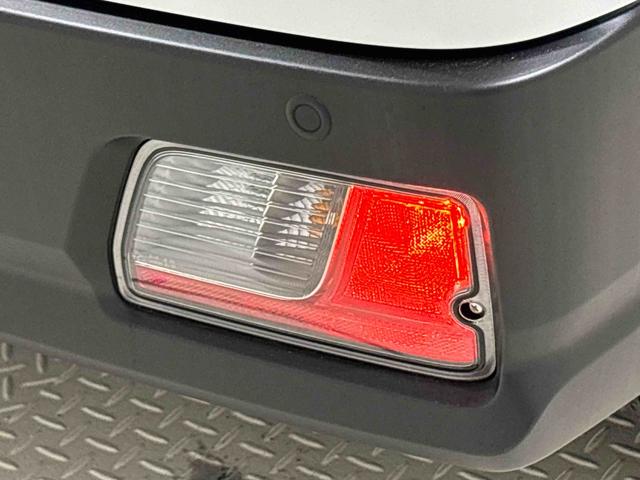 ハイゼットカーゴＤＸハロゲンヘッドランプ　トップシェイドガラス　荷室ランプ　コーナーセンサー　ＡＭ・ＦＭラジオ　テンパータイヤ（広島県）の中古車