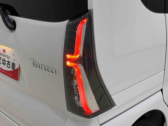 タントカスタムRS バックモニター 電動パーキングブレーキ運転席・助手席シートヒーター 後席両側パワースライドドア サイドエアバッグ オートエアコン オートライト LEDヘッドライト・フォグランプ キーフリーシステム 純正15インチアルミホイール(広島県)の中古車