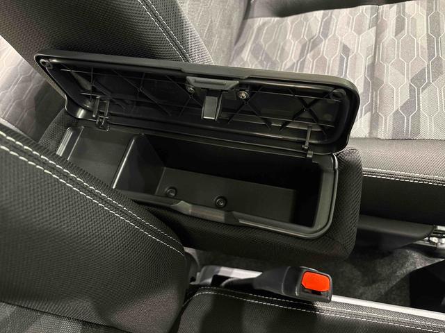 タフトＧターボ　ダーククロムベンチャー　バックモニター対応スカイフィールトップ　クロムパック　メッキパック　シルバーアンダーガーニッシュ　インテリアアクセント　ＬＥＤオートハイビーム＆フォグランプ　電動パーキングブレーキ　バックカメラ　アルミホイール（広島県）の中古車