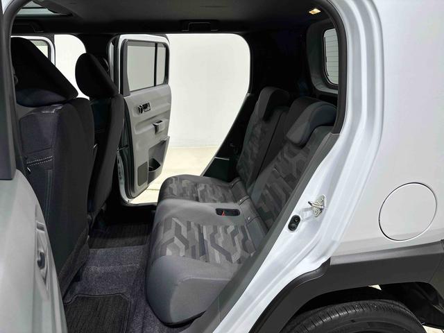 タフトＧターボ　ダーククロムベンチャー　バックモニター対応スカイフィールトップ　クロムパック　メッキパック　シルバーアンダーガーニッシュ　インテリアアクセント　ＬＥＤオートハイビーム＆フォグランプ　電動パーキングブレーキ　バックカメラ　アルミホイール（広島県）の中古車