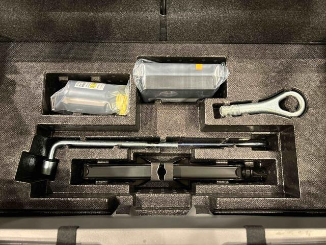 タフトＧターボ　ダーククロムベンチャー　バックモニター対応スカイフィールトップ　クロムパック　メッキパック　シルバーアンダーガーニッシュ　インテリアアクセント　ＬＥＤオートハイビーム＆フォグランプ　電動パーキングブレーキ　バックカメラ　アルミホイール（広島県）の中古車