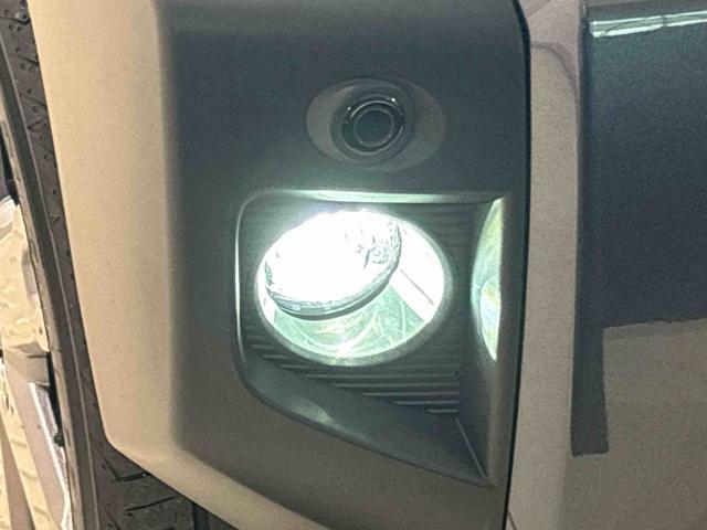 タフトG ダーククロムベンチャー バックモニター シートヒータースカイフィールトップ クロムパック メッキパック シルバーアンダーガーニッシュ インテリアアクセント LEDオートライト&フォグランプ 電動パーキングブレーキ バックカメラ アルミホイール(広島県)の中古車