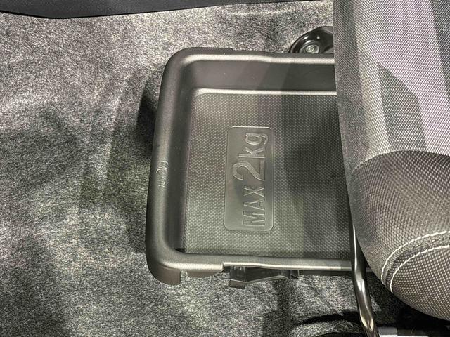 タフトＧターボ　クロムベンチャー　全車速追従機能付ＡＣＣ純正ナビ装着用アップグレードパック　本革巻ステアリングホイール　電動パーキングブレーキ　オートブレーキホールド機能　運転席・助手席シートヒーター　運転席シートリフター　チルトステアリング（広島県）の中古車