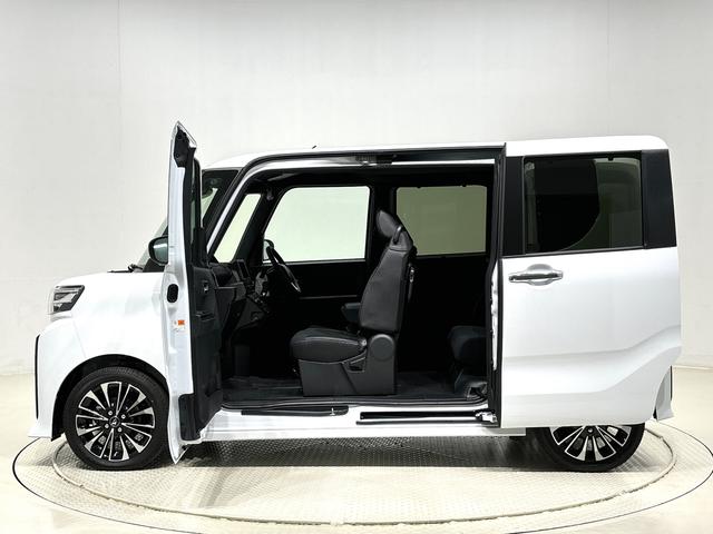 タントカスタムＲＳ　バックカメラ　前席シートヒーター　ターボ車両側電動スライドドア　ＬＥＤヘッドライト　ＬＥＤフォグランプ　オートライト　オートハイビーム　オーディオ操作用ステアリングスイッチ　１５インチアルミホイール　オーディオレス　プッシュボタンスタート（広島県）の中古車