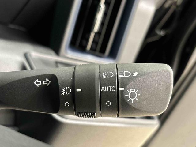 タントカスタムRS パノラマモニター対応 電動パーキングブレーキLEDオートライト パワースライドドアウェルカムオープン機能 オート電動格納式ドアミラー 助手席ロングスライド 助手席イージークローザー アルミホイール キーフリーシステム(広島県)の中古車