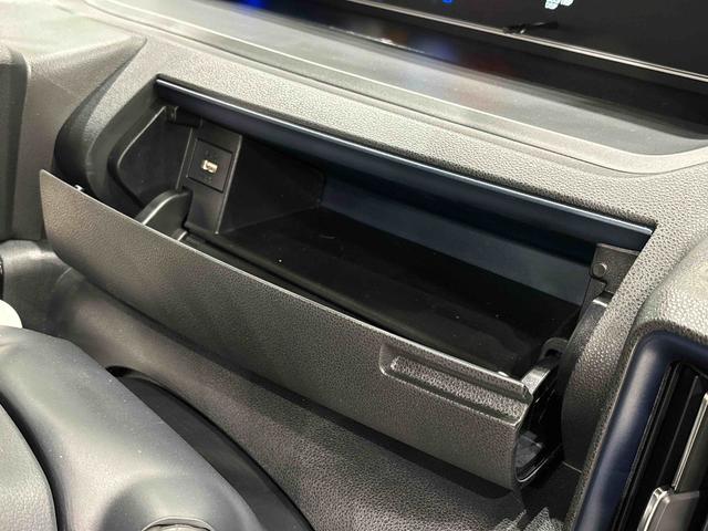 タントカスタムRS パノラマモニター対応 電動パーキングブレーキLEDオートライト パワースライドドアウェルカムオープン機能 オート電動格納式ドアミラー 助手席ロングスライド 助手席イージークローザー アルミホイール キーフリーシステム(広島県)の中古車