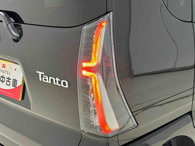 タントカスタムRS パノラマモニター対応 電動パーキングブレーキLEDオートライト パワースライドドアウェルカムオープン機能 オート電動格納式ドアミラー 助手席ロングスライド 助手席イージークローザー アルミホイール キーフリーシステム(広島県)の中古車
