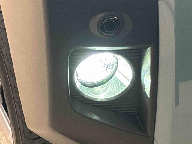 タフトＧ　ダーククロムベンチャー　バックカメラ付き　シートヒータースカイフィールトップ　クロムパック　メッキパック　シルバーアンダーガーニッシュ　インテリアアクセント　ＬＥＤオートライト＆フォグランプ　電動パーキングブレーキ　バックカメラ　アルミホイール（広島県）の中古車