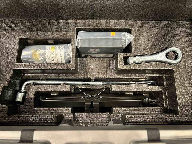 タフトGターボ クロムベンチャー バックモニター シートヒータースカイフィールトップ クロムパック メッキパック シルバーアンダーガーニッシュ インテリアアクセント LEDオートハイビーム&フォグランプ 電動パーキングブレーキ バックカメラ アルミホイール(広島県)の中古車