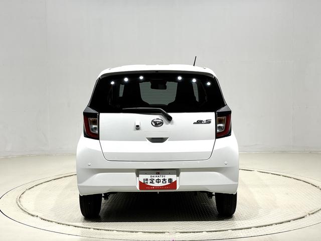 ミライースX リミテッドSAIIILEDヘッドランプ セキュリティアラーム コーナーセンサー 14インチフルホイールキャップ キーレスエントリー 電動格納式ドアミラー ショツピングフック マニュアルエアコン(広島県)の中古車