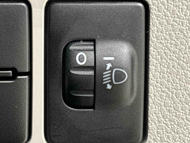 ミライースX リミテッドSAIIILEDヘッドランプ セキュリティアラーム コーナーセンサー 14インチフルホイールキャップ キーレスエントリー 電動格納式ドアミラー ショツピングフック マニュアルエアコン(広島県)の中古車