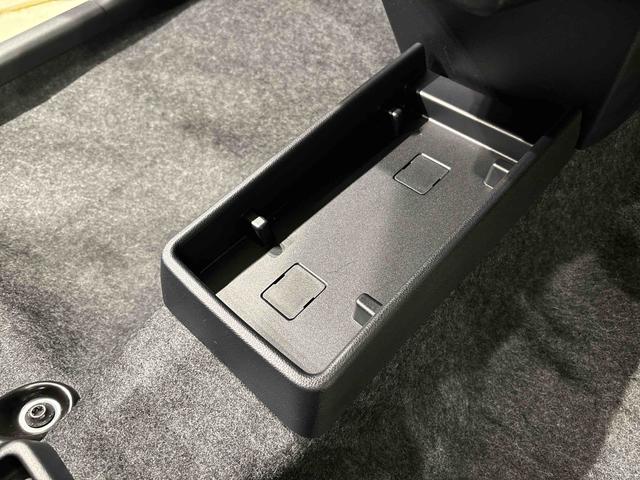 ミライースX リミテッドSAIIILEDヘッドランプ セキュリティアラーム コーナーセンサー 14インチフルホイールキャップ キーレスエントリー 電動格納式ドアミラー ショツピングフック マニュアルエアコン(広島県)の中古車