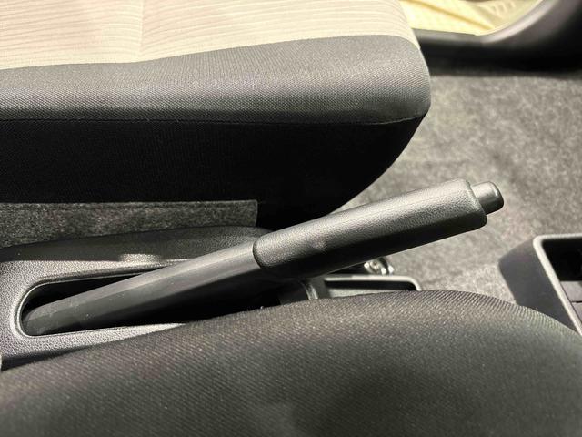 ミライースX リミテッドSAIIILEDヘッドランプ セキュリティアラーム コーナーセンサー 14インチフルホイールキャップ キーレスエントリー 電動格納式ドアミラー ショツピングフック マニュアルエアコン(広島県)の中古車