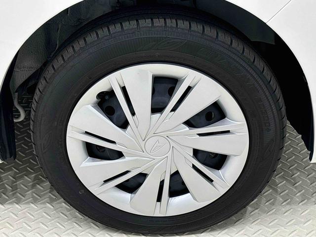 ミライースX リミテッドSAIIILEDヘッドランプ セキュリティアラーム コーナーセンサー 14インチフルホイールキャップ キーレスエントリー 電動格納式ドアミラー ショツピングフック マニュアルエアコン(広島県)の中古車