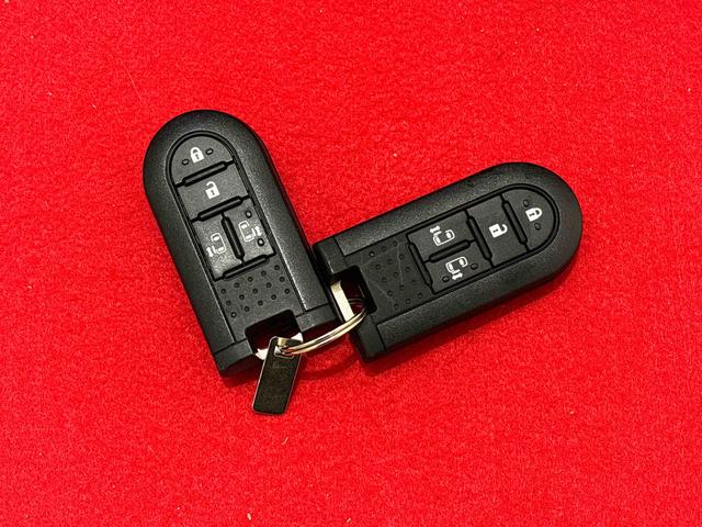 ムーヴキャンバスＸ　ＳＡIII　ナビ　ＥＴＣ　ドラレコハロゲンライト　置き楽ボックス　オートライト　プッシュボタンスタート　セキュリティアラーム　パワースライドドア　　キーフリーシステム　電動格納式ドアミラー（広島県）の中古車