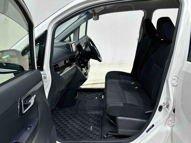 ムーヴカスタム XリミテッドII SAIIILEDオートハイビーム・フォグランプ 運転席シートヒーター 14インチアルミホイール オートライト プッシュボタンスタート セキュリティアラーム ナビ ドライブレコーダー ETC パノラマモニター(広島県)の中古車