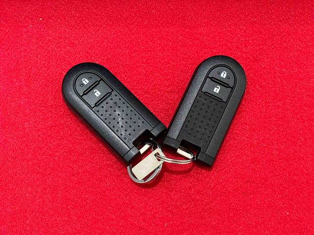 ミラトコットＧ　ＳＡIII　ナビ　パノラマモニター　ドラレコ　ＥＴＣＬＥＤヘッドランプ　運転席・助手席シートヒーター　オートライト　プッシュボタンスタート　パノラマモニター対応カメラ　コーナーセンサー　運転席シートリフター　ＵＳＢ電源ソケット（広島県）の中古車