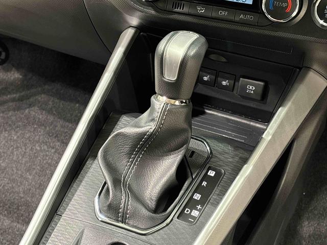 ロッキープレミアムＧ　電動パーキングブレーキ　ブレーキホールドＬＥＤヘッドランプ・フォグランプ　全車速追従機能付アダプティブクルーズコントロール　レーンキープコントロール　ブラインドスポットモニター　１７インチアルミホイール　シートヒーター　シートリフター（広島県）の中古車