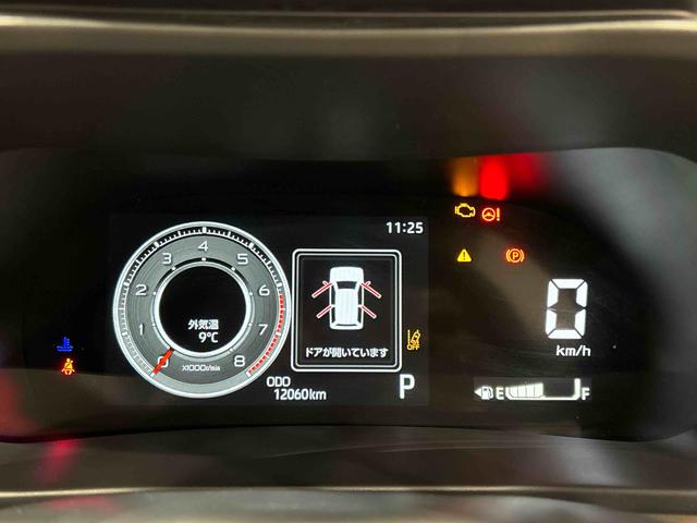 ロッキープレミアムＧ　電動パーキングブレーキ　ブレーキホールドＬＥＤヘッドランプ・フォグランプ　全車速追従機能付アダプティブクルーズコントロール　レーンキープコントロール　ブラインドスポットモニター　１７インチアルミホイール　シートヒーター　シートリフター（広島県）の中古車