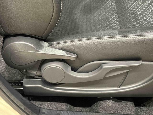 ロッキープレミアムＧ　電動パーキングブレーキ　ブレーキホールドＬＥＤヘッドランプ・フォグランプ　全車速追従機能付アダプティブクルーズコントロール　レーンキープコントロール　ブラインドスポットモニター　１７インチアルミホイール　シートヒーター　シートリフター（広島県）の中古車