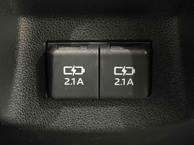 ロッキープレミアムＧ　電動パーキングブレーキ　ブレーキホールドＬＥＤヘッドランプ・フォグランプ　全車速追従機能付アダプティブクルーズコントロール　レーンキープコントロール　ブラインドスポットモニター　１７インチアルミホイール　シートヒーター　シートリフター（広島県）の中古車