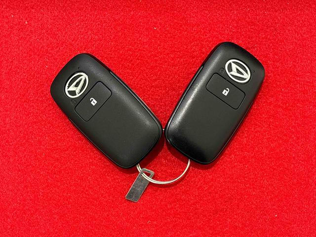 ロッキープレミアムＧ　電動パーキングブレーキ　ブレーキホールドＬＥＤヘッドランプ・フォグランプ　全車速追従機能付アダプティブクルーズコントロール　レーンキープコントロール　ブラインドスポットモニター　１７インチアルミホイール　シートヒーター　シートリフター（広島県）の中古車