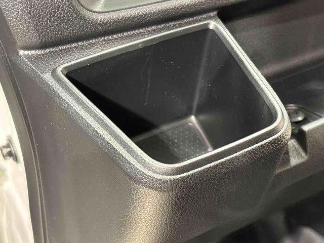 ハイゼットカーゴDX AM/FMラジオ マニュアルエアコン コーナーセンサートップシェイドガラス コーナーセンサー オーバーヘッドシェルフ フロントドアパワーウインドウ キーレスエントリー AM/FMラジオ テンパータイヤ スチールホイール(広島県)の中古車