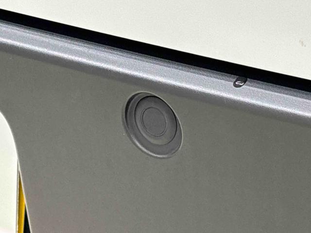 ハイゼットカーゴDX AM/FMラジオ マニュアルエアコン コーナーセンサートップシェイドガラス コーナーセンサー オーバーヘッドシェルフ フロントドアパワーウインドウ キーレスエントリー AM/FMラジオ テンパータイヤ スチールホイール(広島県)の中古車